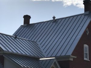 Services de construction neuve de toiture métallique à Saint-Jérôme, … / Réparation Toiture Urgence